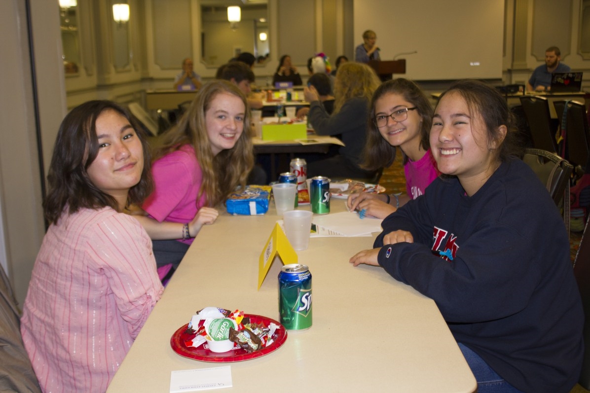 2017-10-13 Model UN Trivia night2.jpg